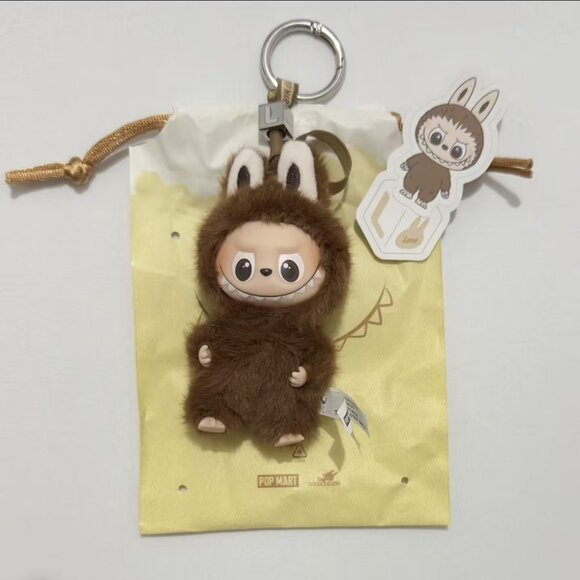 POP MART Other - PIN FOR LOVE L